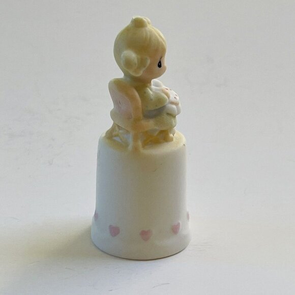 Precious Moments Mother Sew Dear Porcelain Thimble Miniature Figurine 1984 - Picture 2 of 9